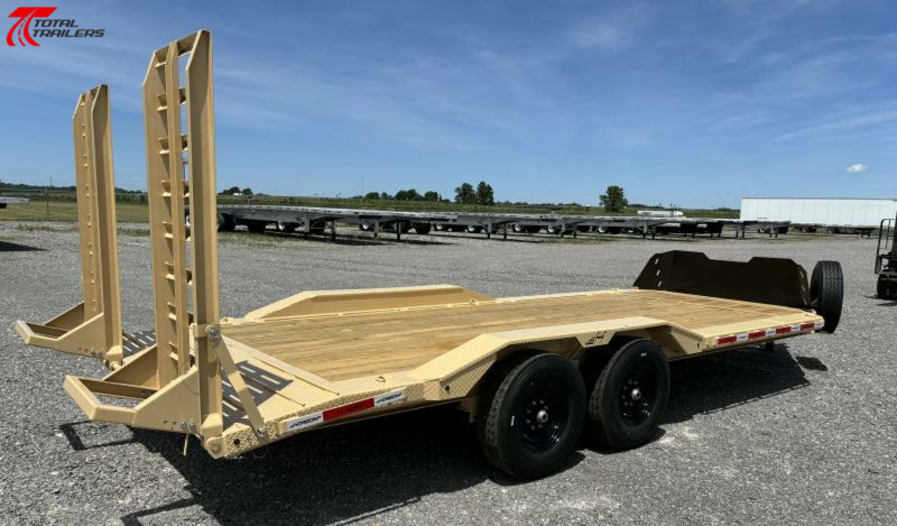 New Horizon Trailers 102" Wide 22' Long Equipment Trailer 15,260LB, 14 Ply, Drive Over Fenders