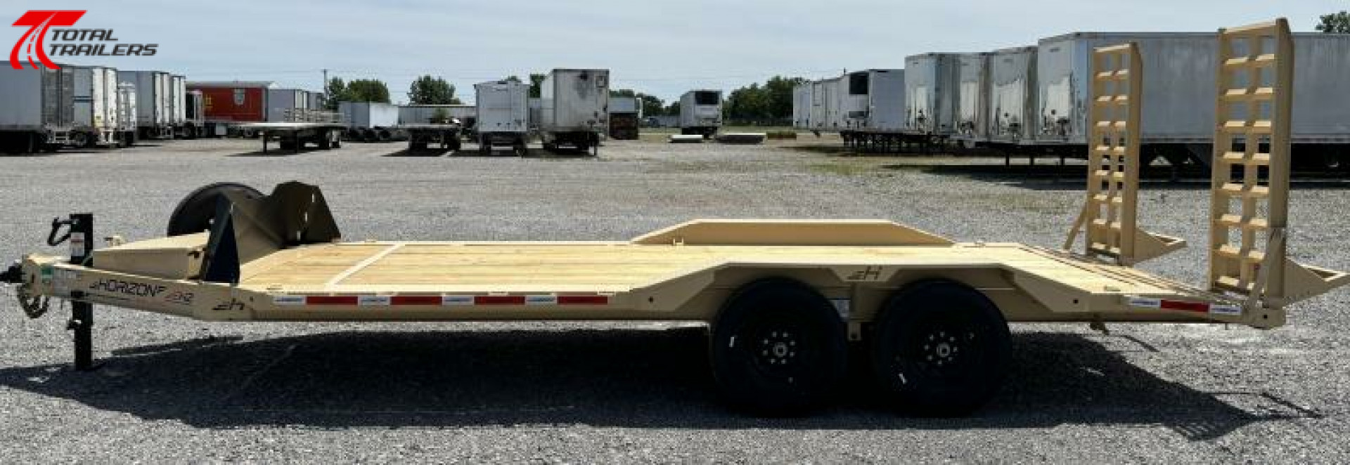 New Horizon Trailers 102" Wide 22' Long Equipment Trailer 15,260LB, 14 Ply, Drive Over Fenders