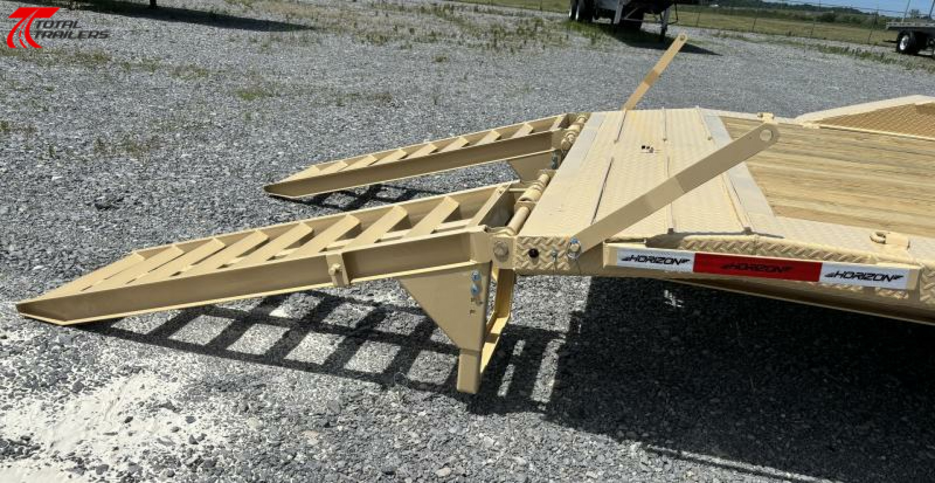 New Horizon Trailers 102" Wide 22' Long Equipment Trailer 15,260LB, 14 Ply, Drive Over Fenders