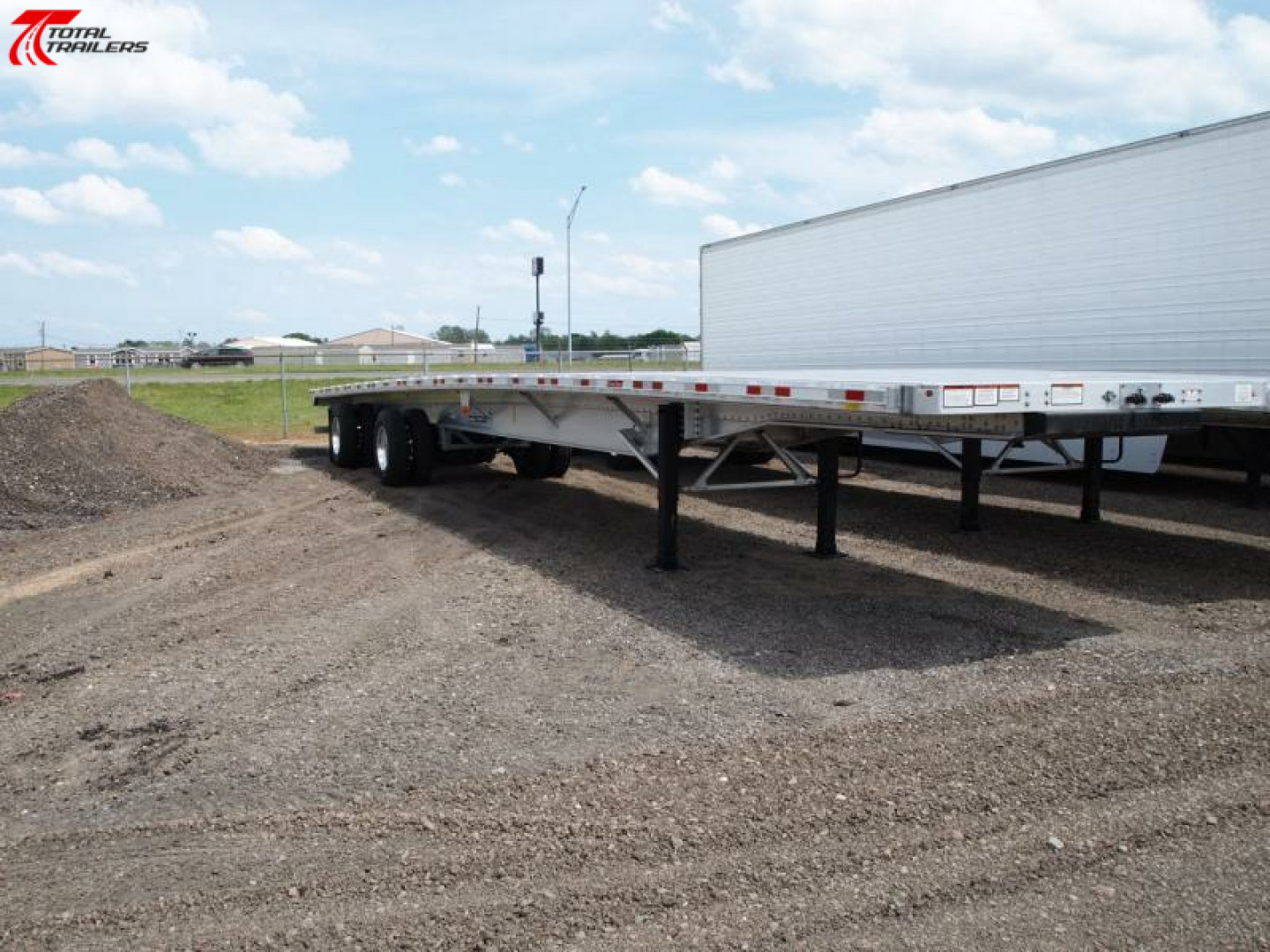 New $1200/Month 2024 53' Aluminum Flatbed Semi Trailer Sale or Rent to Own