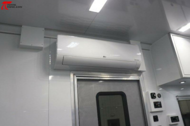 New 36' Gooseneck Command Trailer w/ Masts