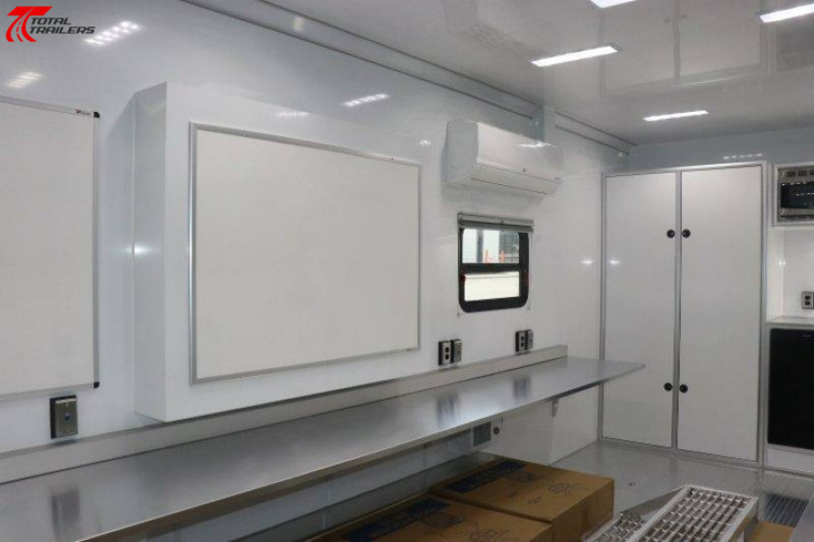 New 24' Mobile Command Center Office Trailer Office Trailer