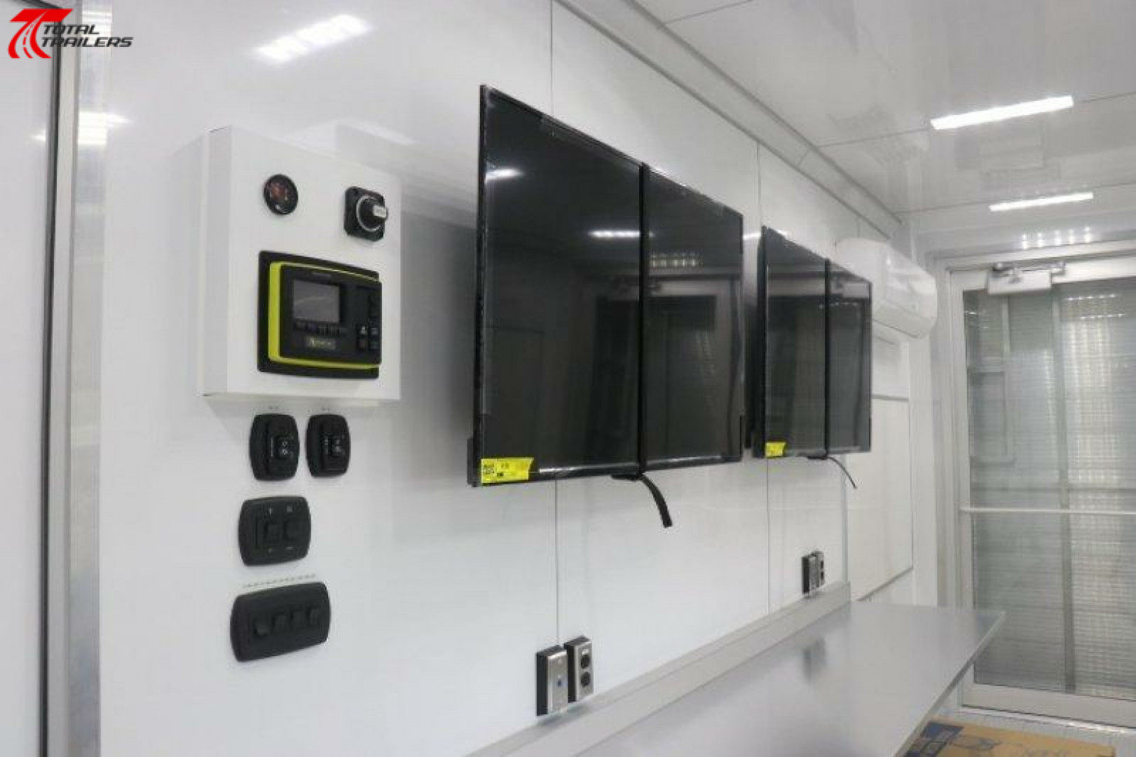 New 24' Mobile Command Center Office Trailer Office Trailer