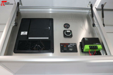 New 42' Dental Medical Trailer w/ Wheelchair Lift