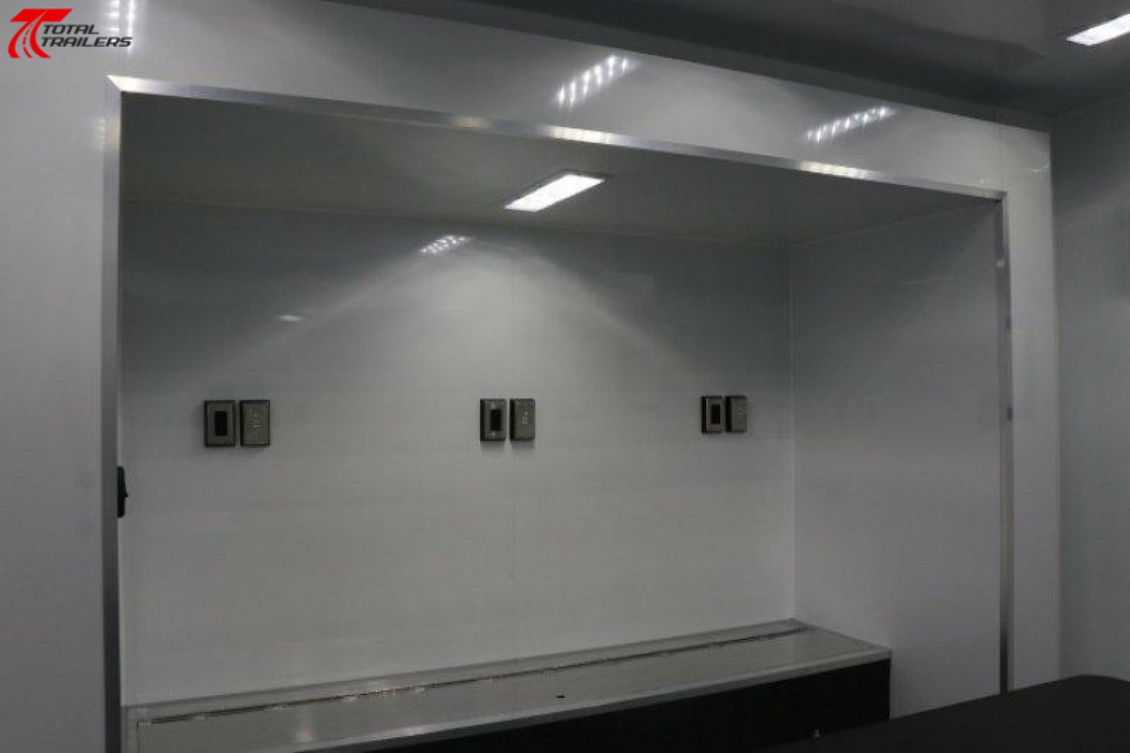 New Gooseneck Mobile Command Trailer w/ Mast Specialty Trailer