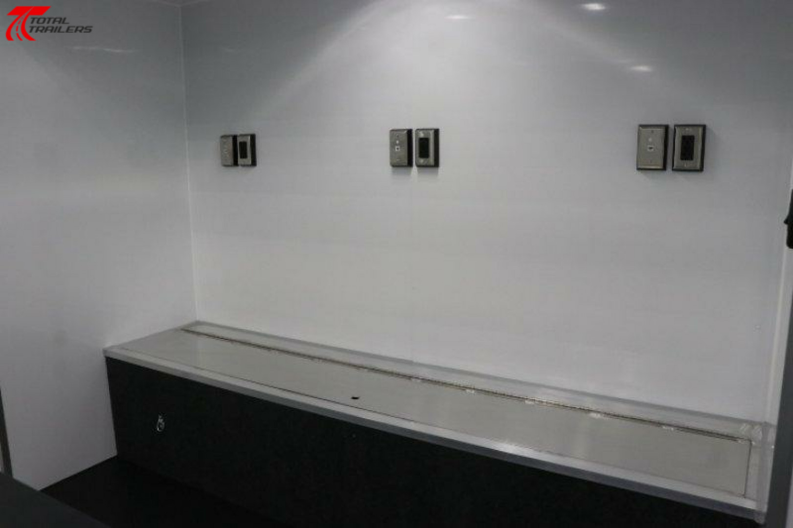 New Gooseneck Mobile Command Trailer w/ Mast Specialty Trailer