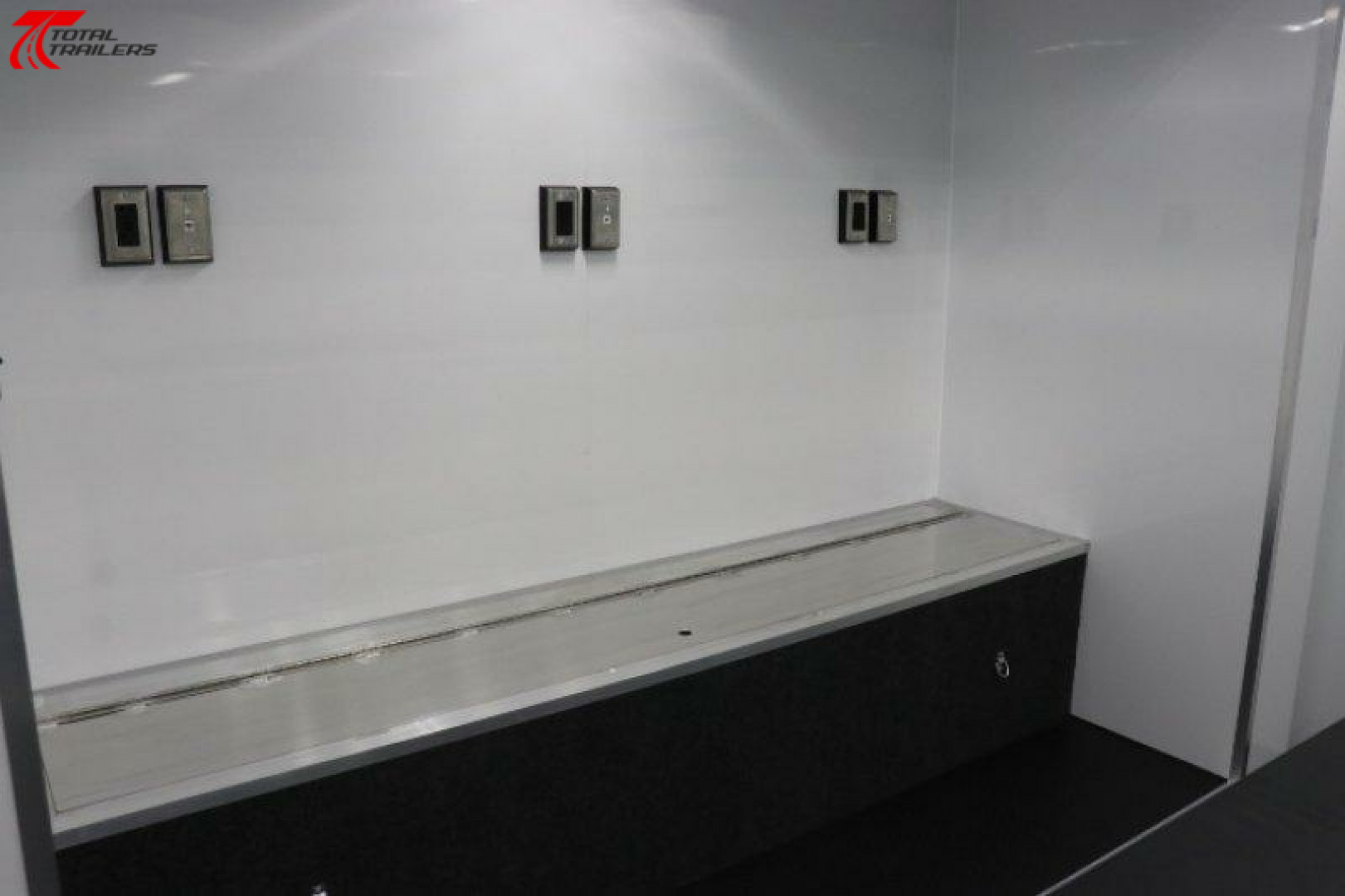 New Gooseneck Mobile Command Trailer w/ Mast Specialty Trailer