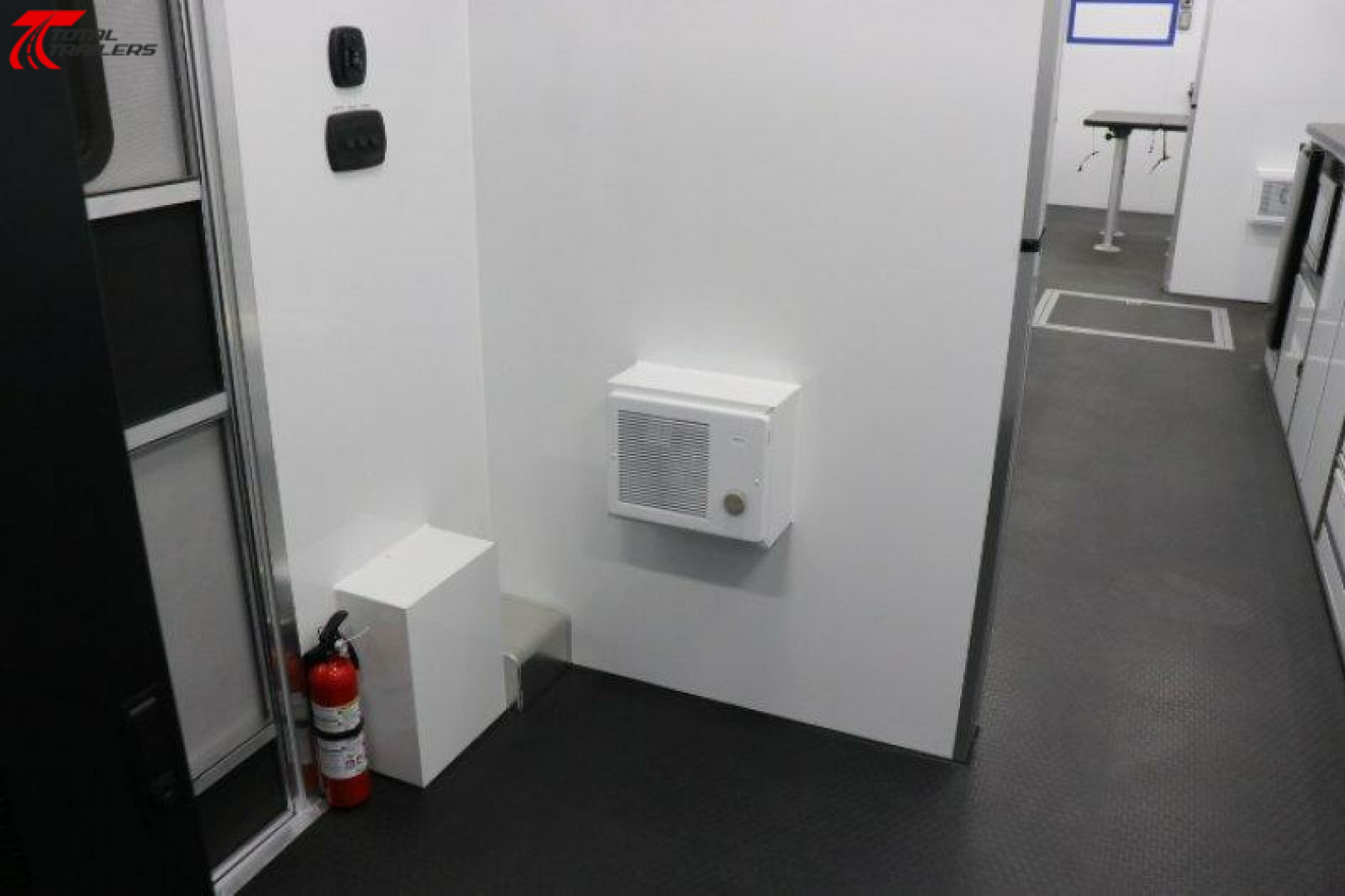 New Gooseneck Mobile Command Trailer w/ Mast Specialty Trailer