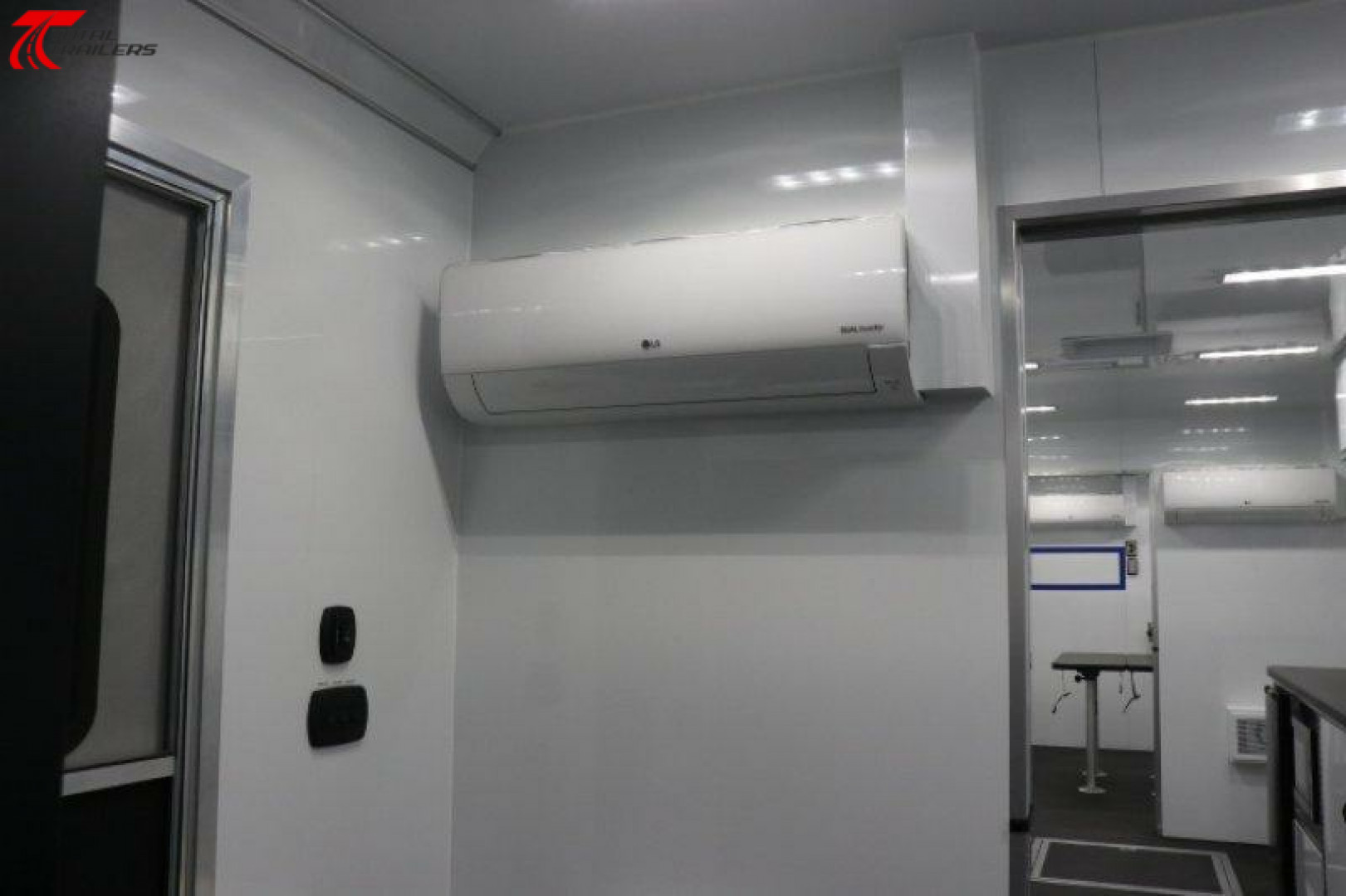 New Gooseneck Mobile Command Trailer w/ Mast Specialty Trailer