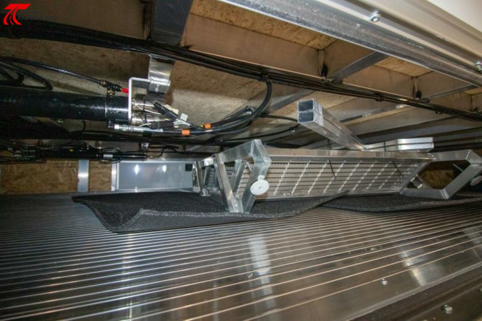 New 48' Mobile Command Office Trailer - Quad Slide outs Office Trailer