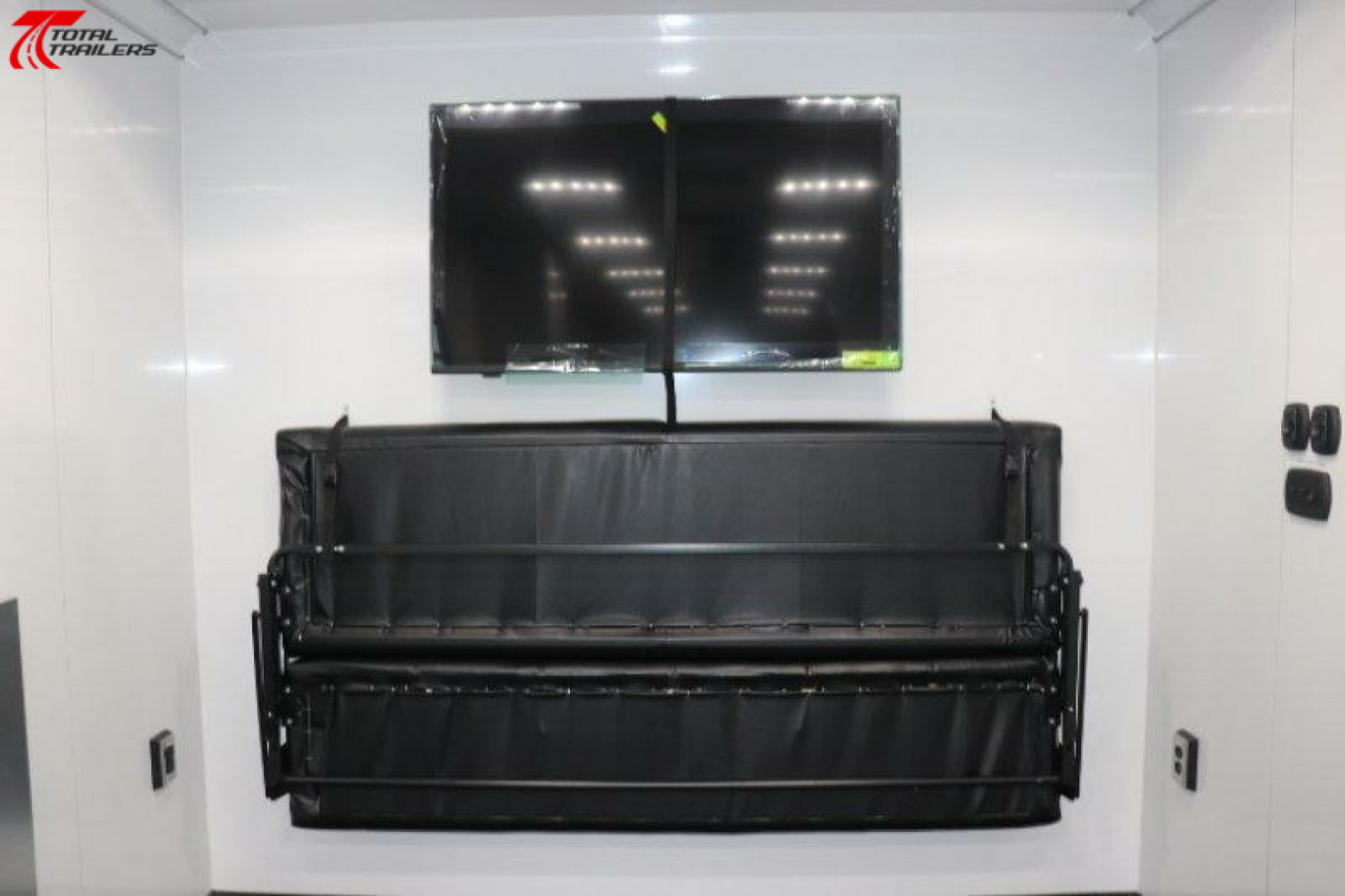 New 30' Command Trailer w/ Bathroom