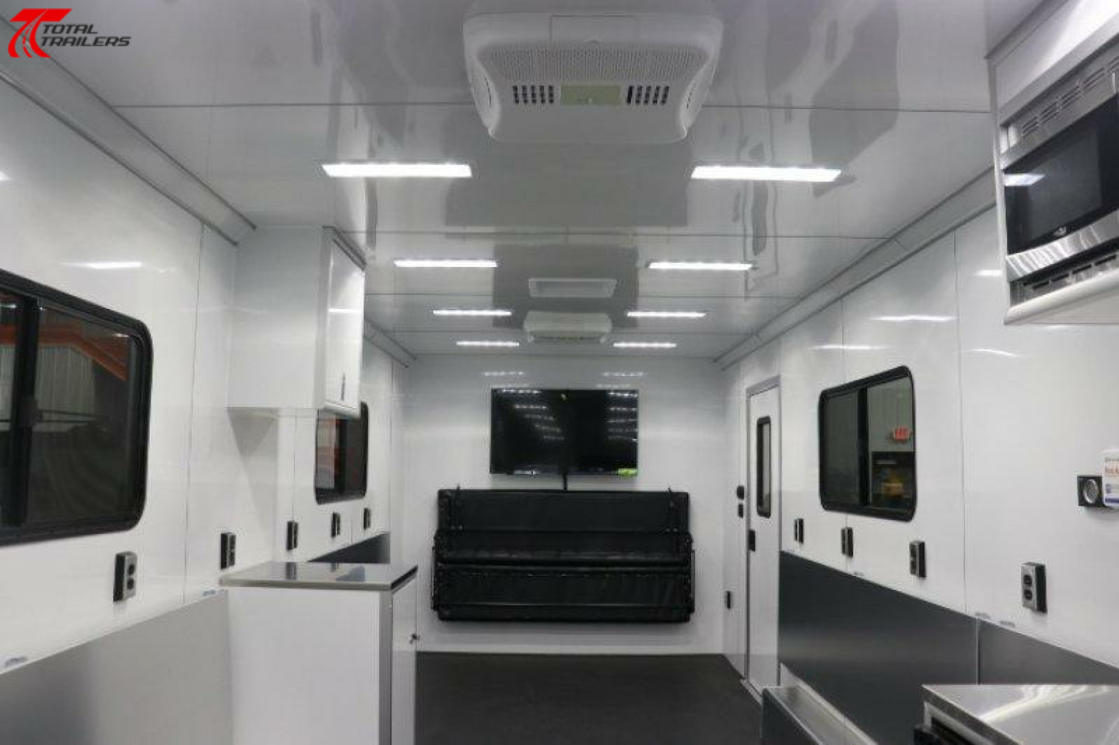 New 30' Command Trailer w/ Bathroom