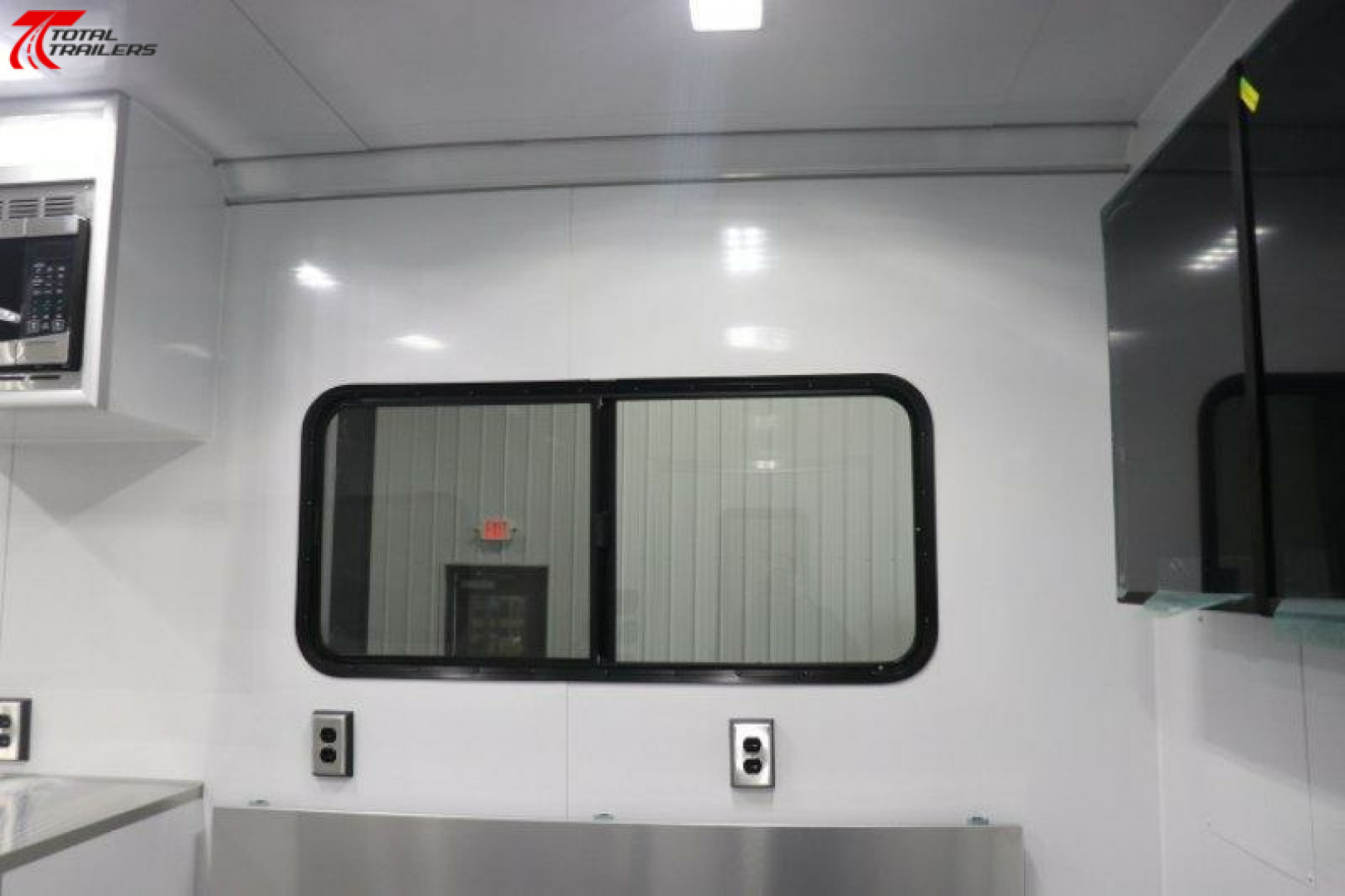 New 30' Command Trailer w/ Bathroom