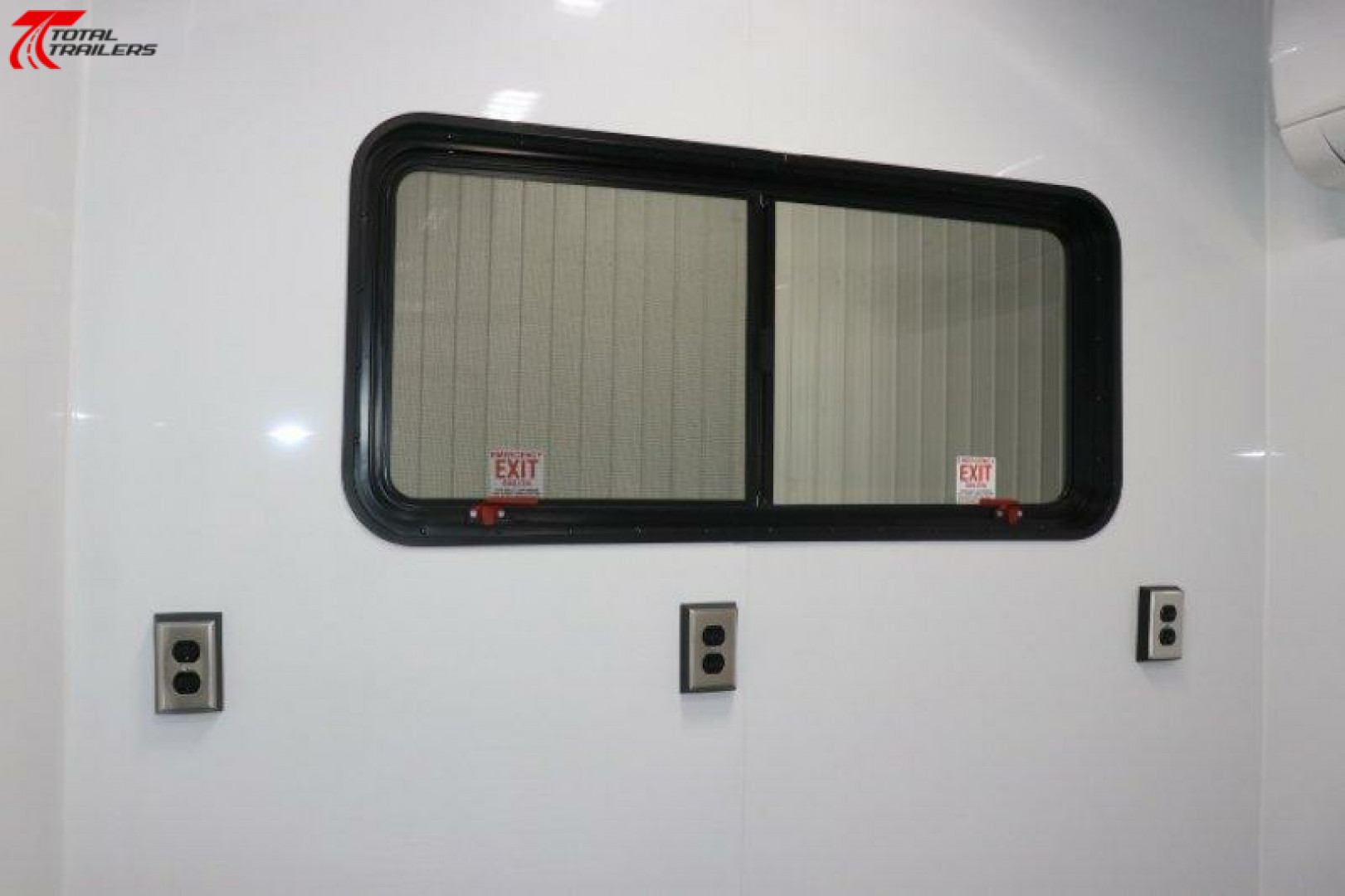 New 40' Emergency Management Trailer w/ Slideouts Specialty Trailer