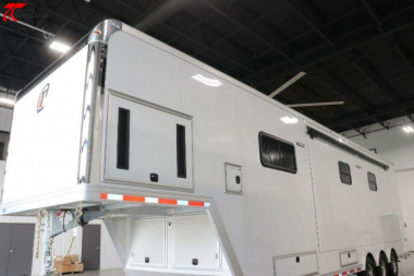 New 40' Emergency Management Trailer w/ Slideouts Specialty Trailer