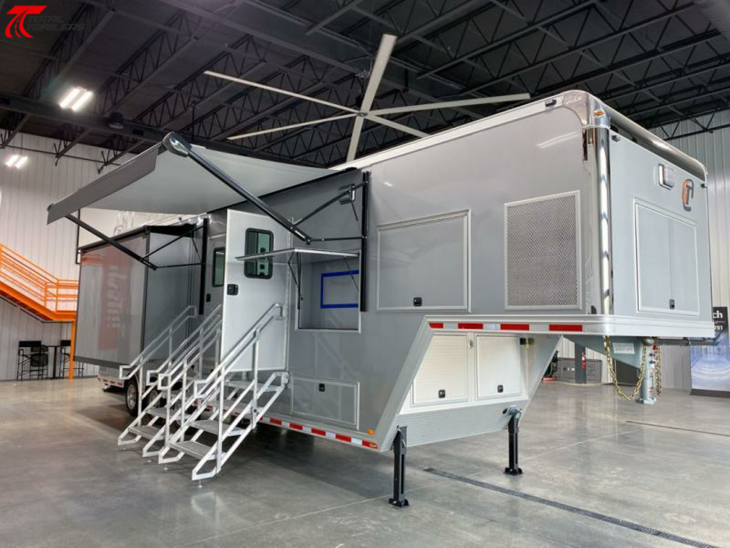 New Triple Slideout Mobile Command Trailer