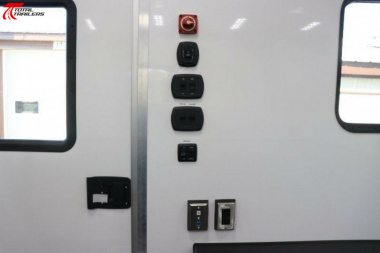 New CAL Fire 40' Command Response Office Trailer