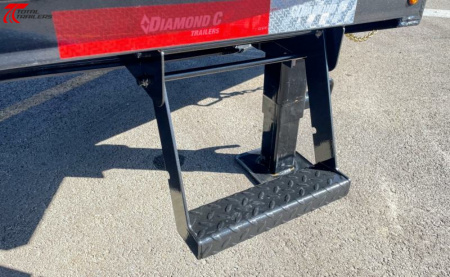 New CLEARANCE Diamond C Trailers PX212-25' 25,900lb (GVWR) Pintle/Tag Flatbed Trailer