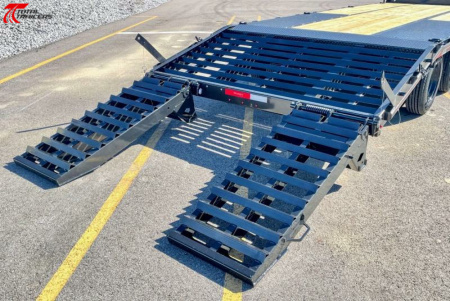 New CLEARANCE Diamond C Trailers PX212-25' 25,900lb (GVWR) Pintle/Tag Flatbed Trailer