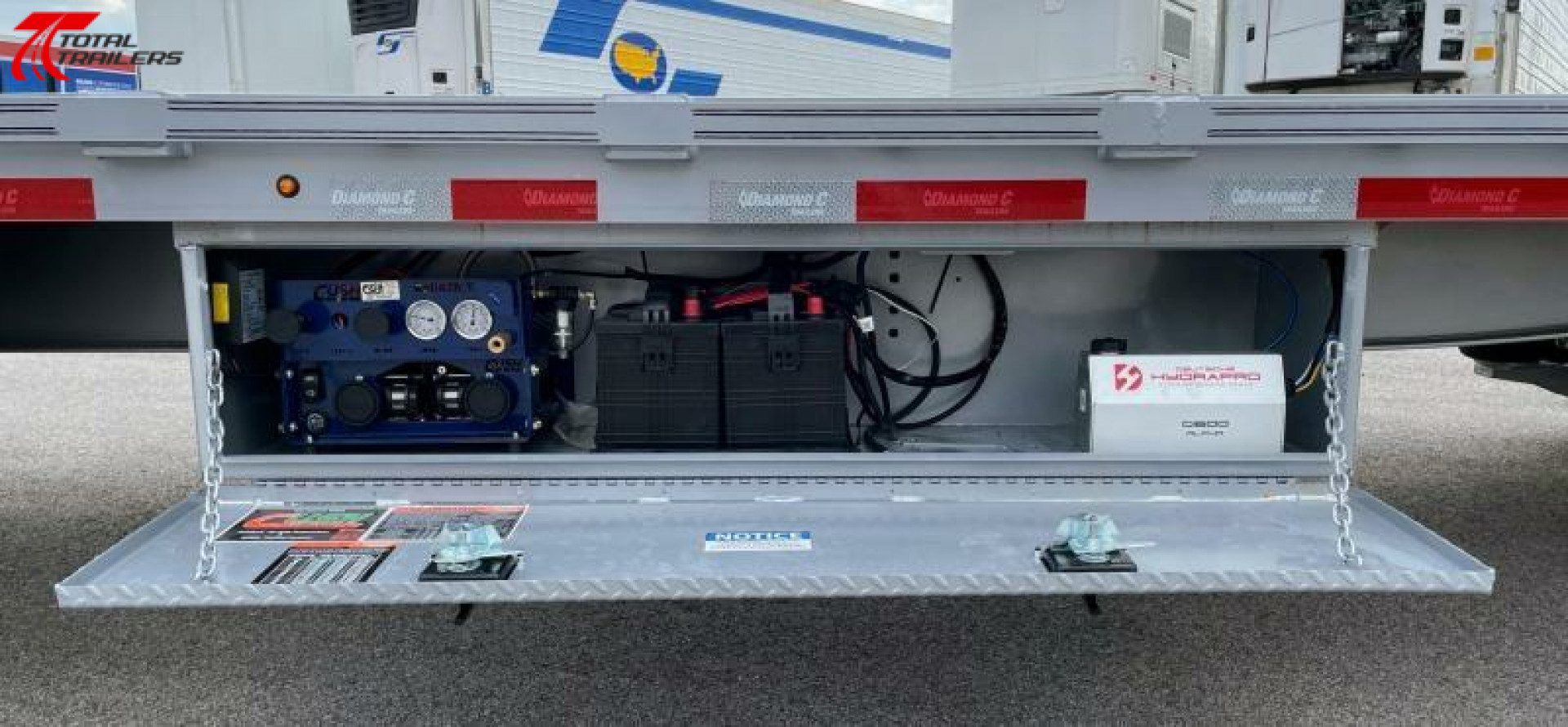 New (CLEARANCE) Diamond C Trailers SDX212 - 50' 25,900lb (GVWR) Max Ramps, Air-Ride, EOH Brakes Step Deck Flatbed Trailer