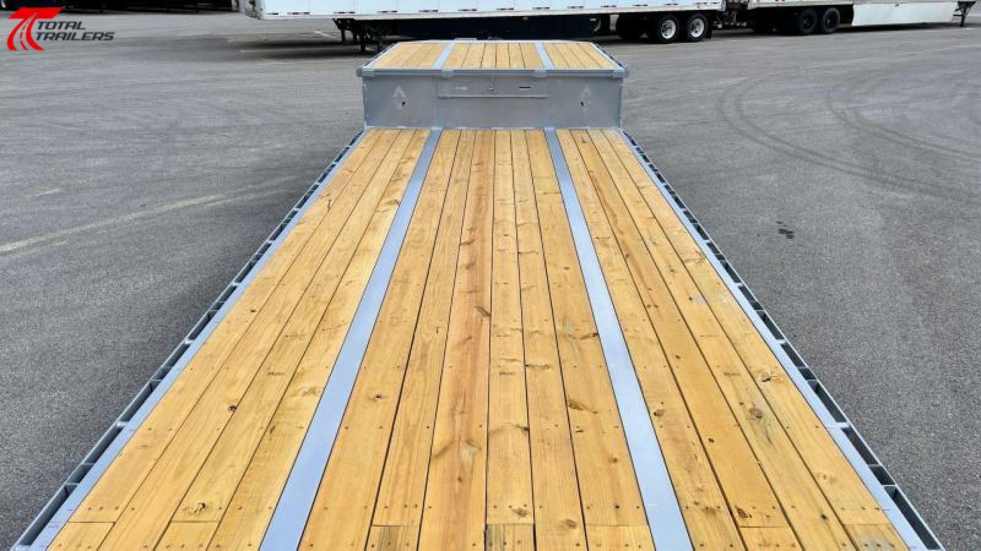 New (CLEARANCE) Diamond C Trailers SDX212 - 50' 25,900lb (GVWR) Max Ramps, Air-Ride, EOH Brakes Step Deck Flatbed Trailer
