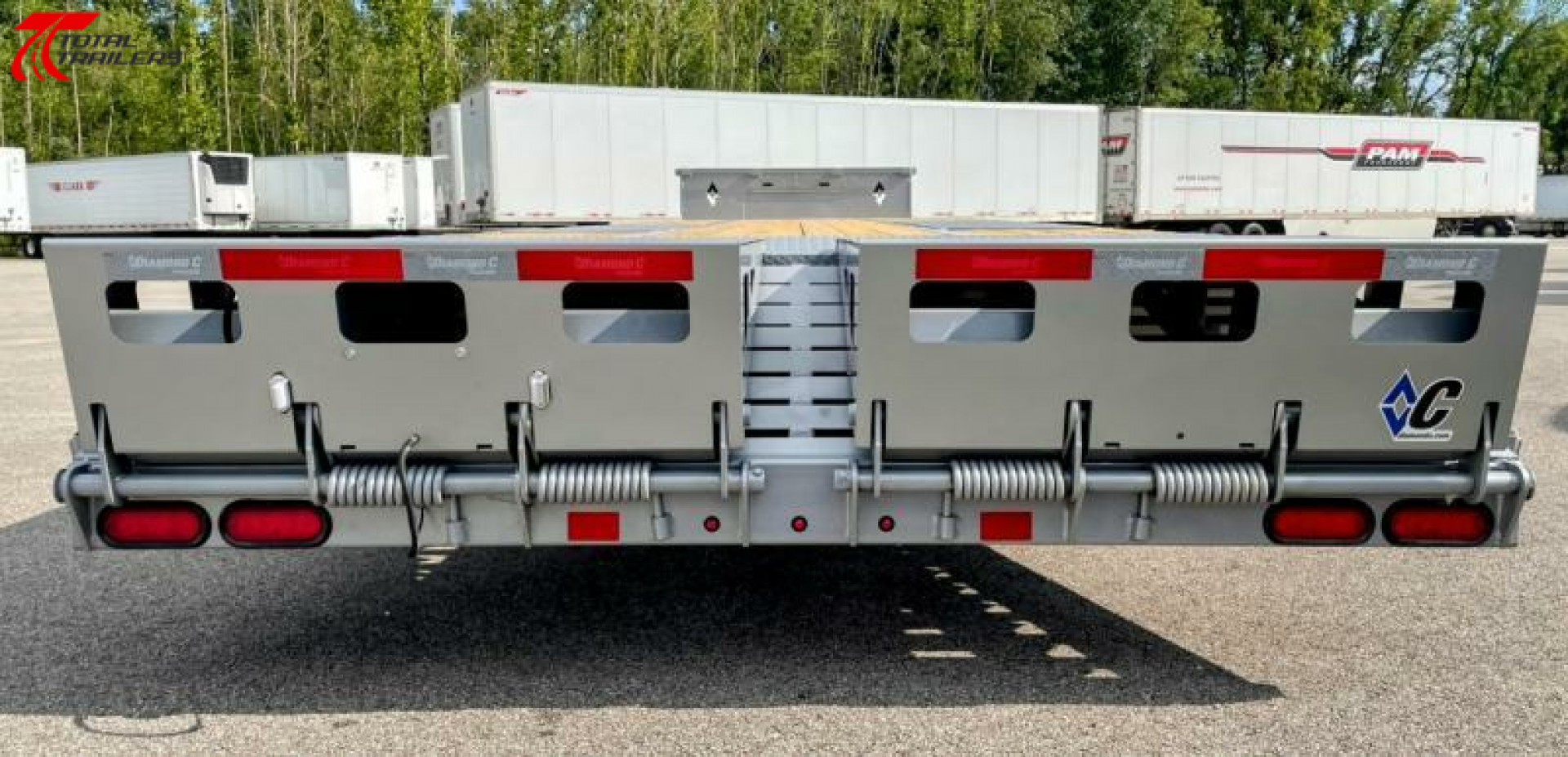 New (CLEARANCE) Diamond C Trailers SDX212 - 50' 25,900lb (GVWR) Max Ramps, Air-Ride, EOH Brakes Step Deck Flatbed Trailer