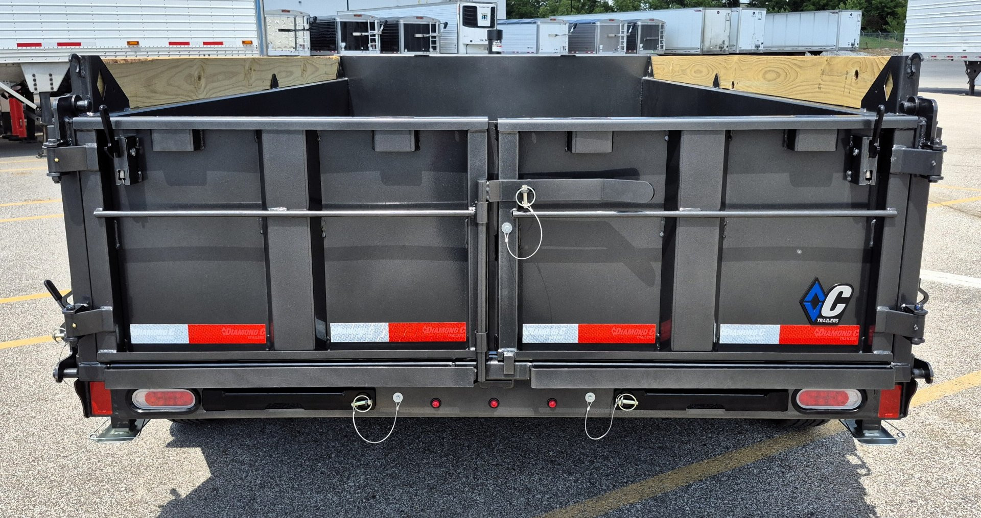 New Diamond C Trailers MDT-206-6.5'x 12' 9890lb (GVWR) Dump Trailer