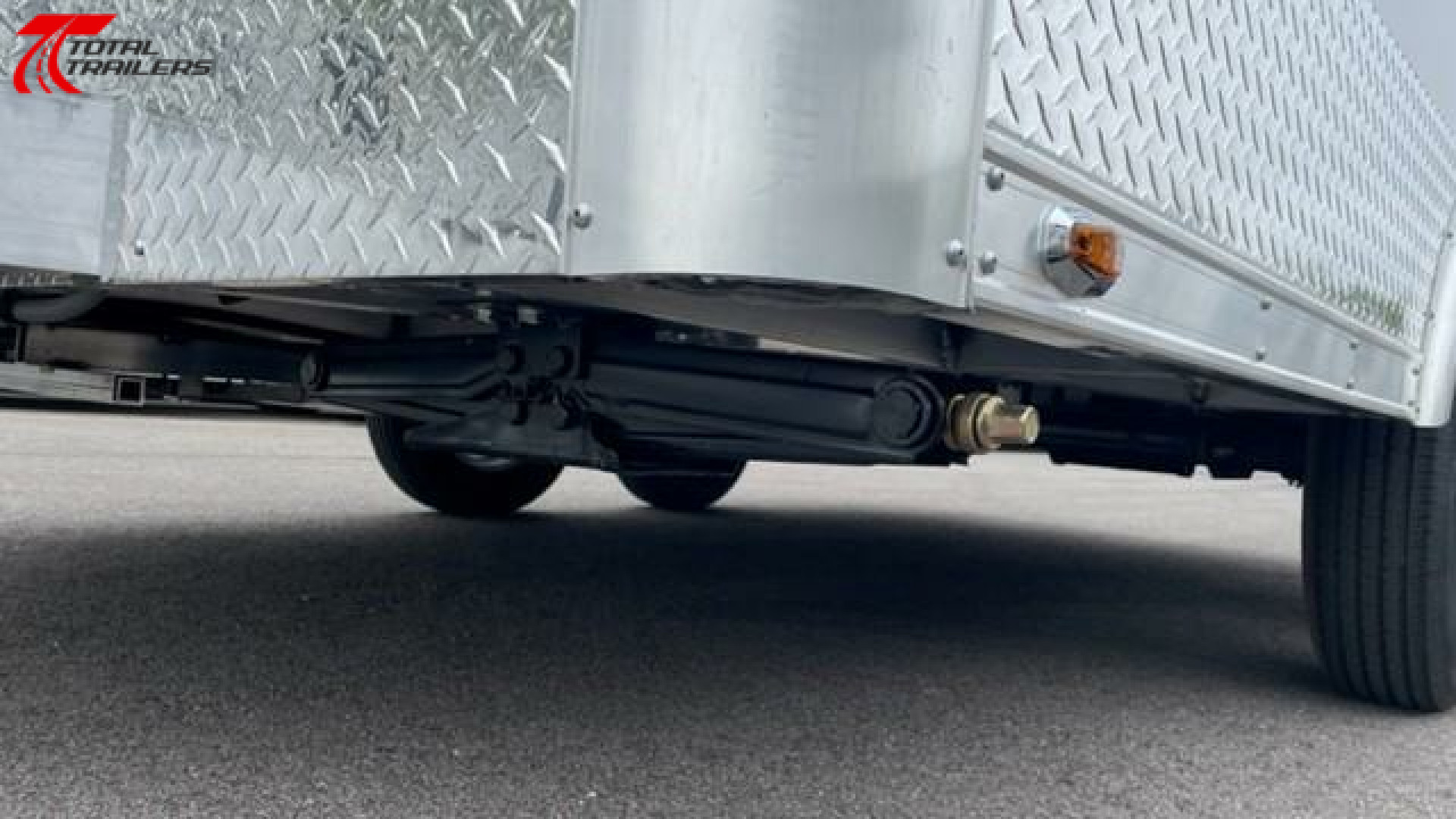 New Intech 8 X 12 Aluminum Fiber Optic Splicing Trailer w/ Generator