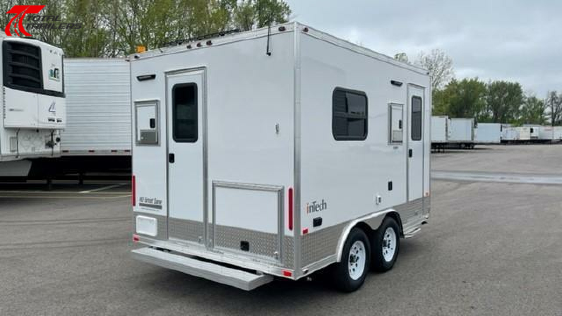 New Intech 8 X 12 Aluminum Fiber Optic Splicing Trailer w/ Generator
