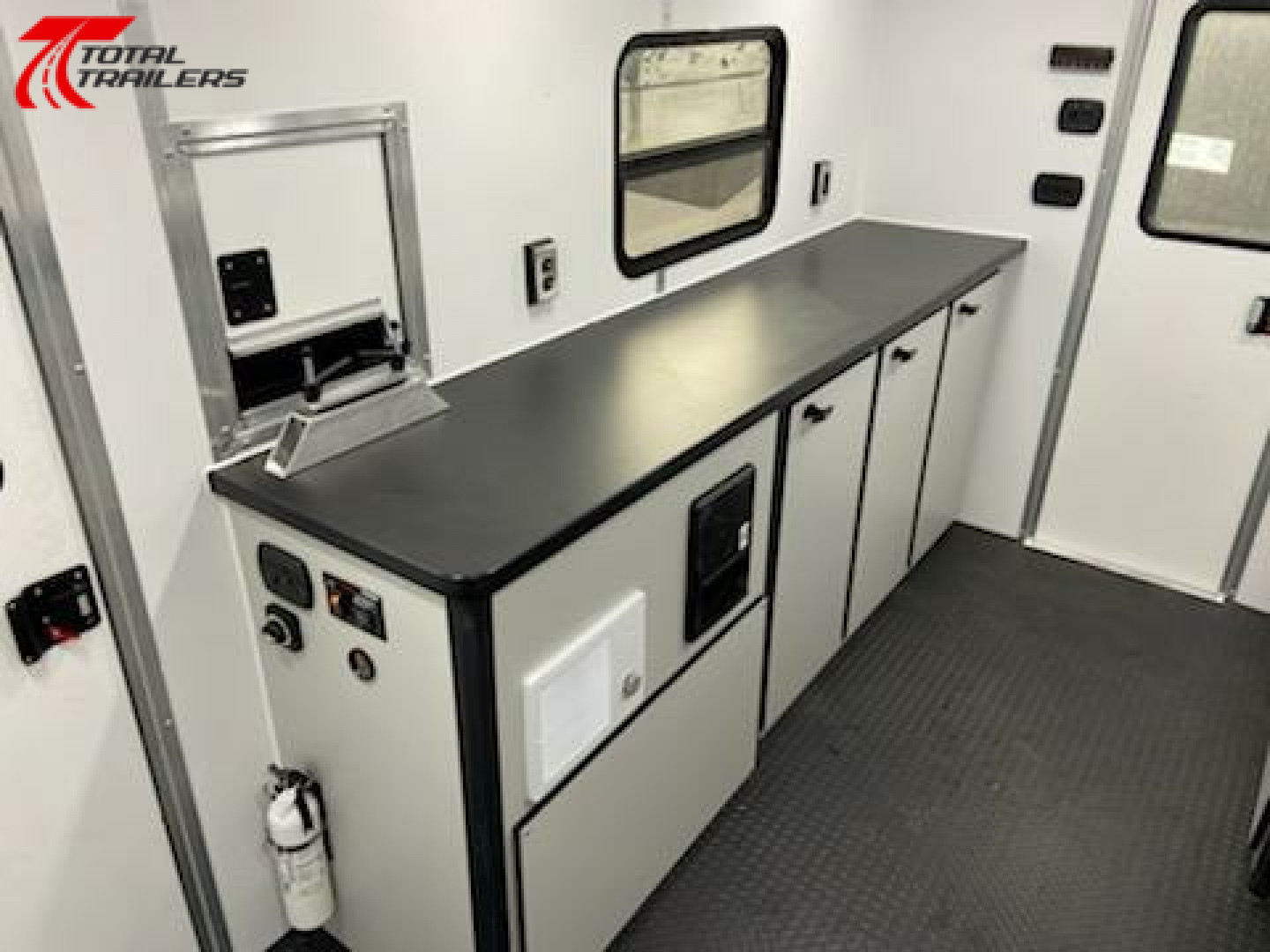 New Intech 7 X 12 Aluminum Fiber Optic Splicing Trailer