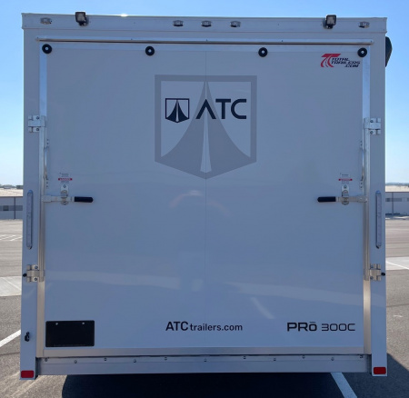 New 8.5 X 20 Office Trailer w/ Bathroom / 20' Command Trailer