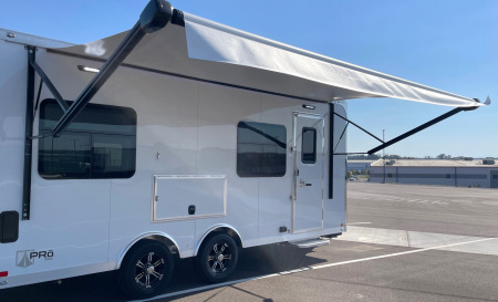 New 8.5 X 20 Office Trailer w/ Bathroom / 20' Command Trailer