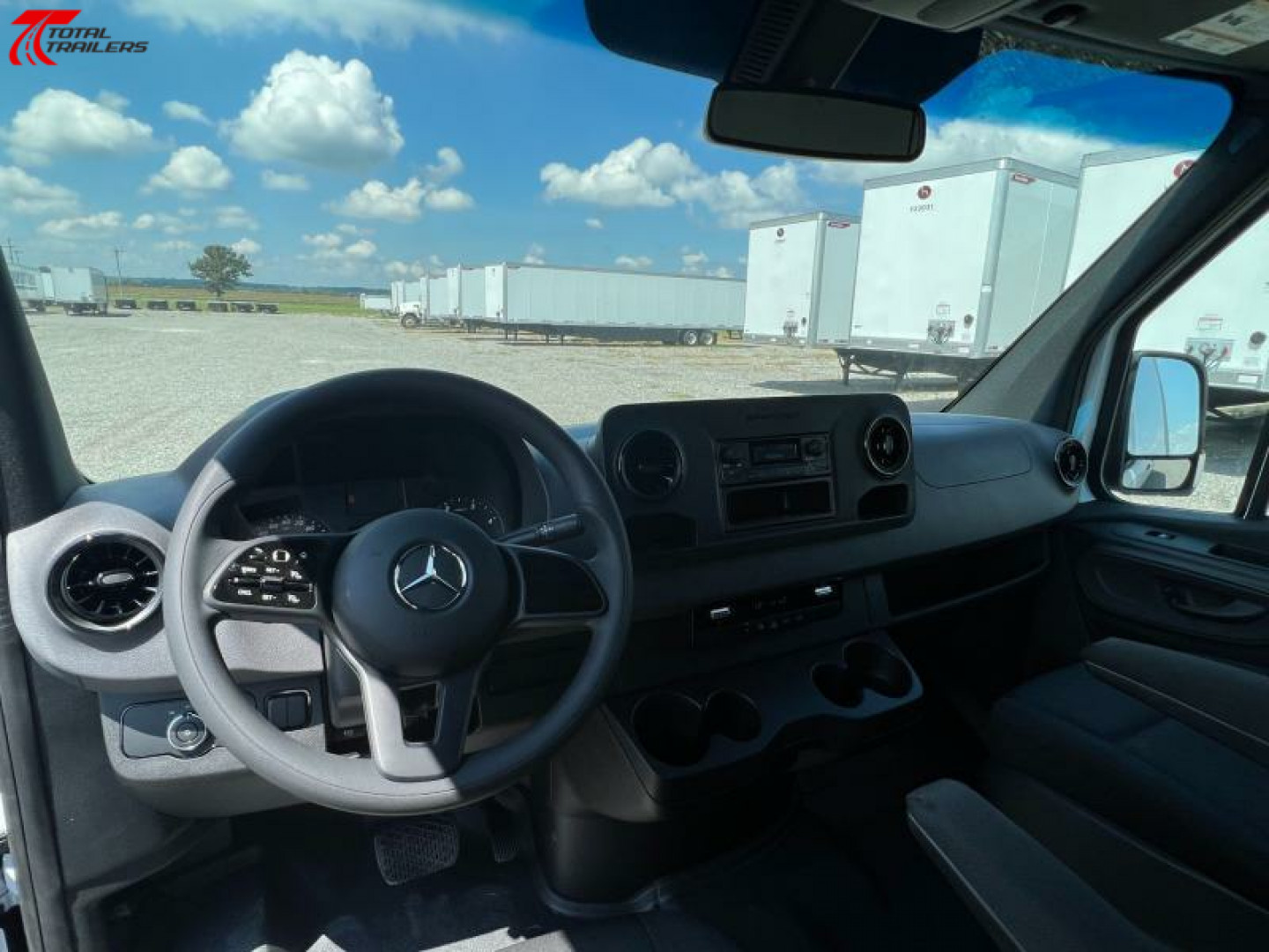 New Mercedes Fiber Splicing Van