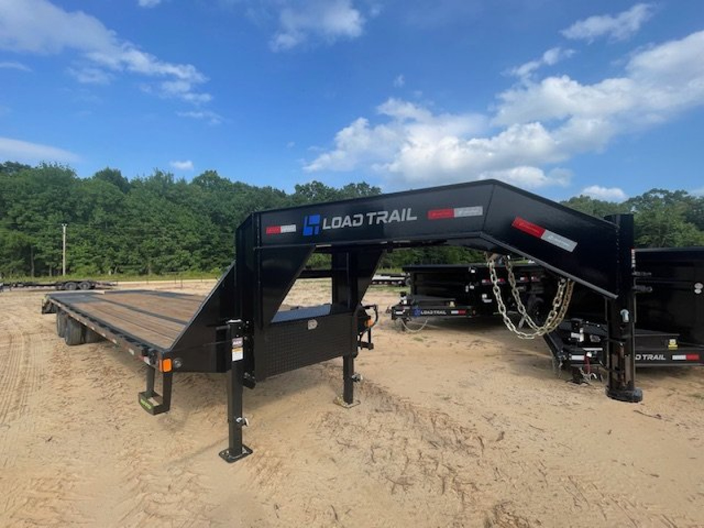 Load Trail New 2025 Load Trail 32 Foot 24k Low-Pro Gooseneck Deckover Trailer for ...