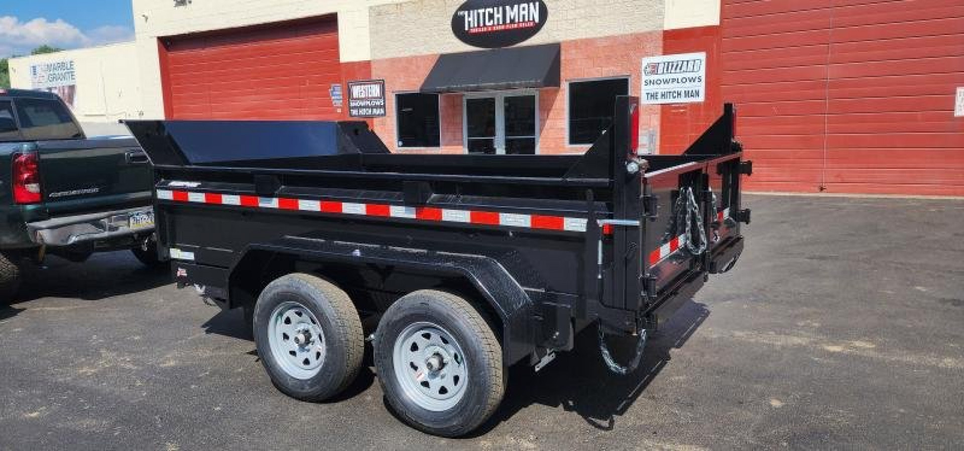 New 6 x 10 Sure-Trac Low-Pro Single Ram Dump Trailer 7k **w/Ramps & Stab Jacks