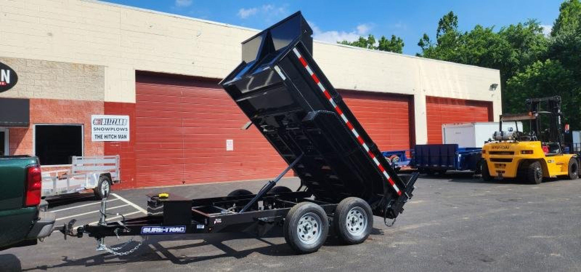 New 6 x 10 Sure-Trac Low-Pro Single Ram Dump Trailer 7k **w/Ramps & Stab Jacks