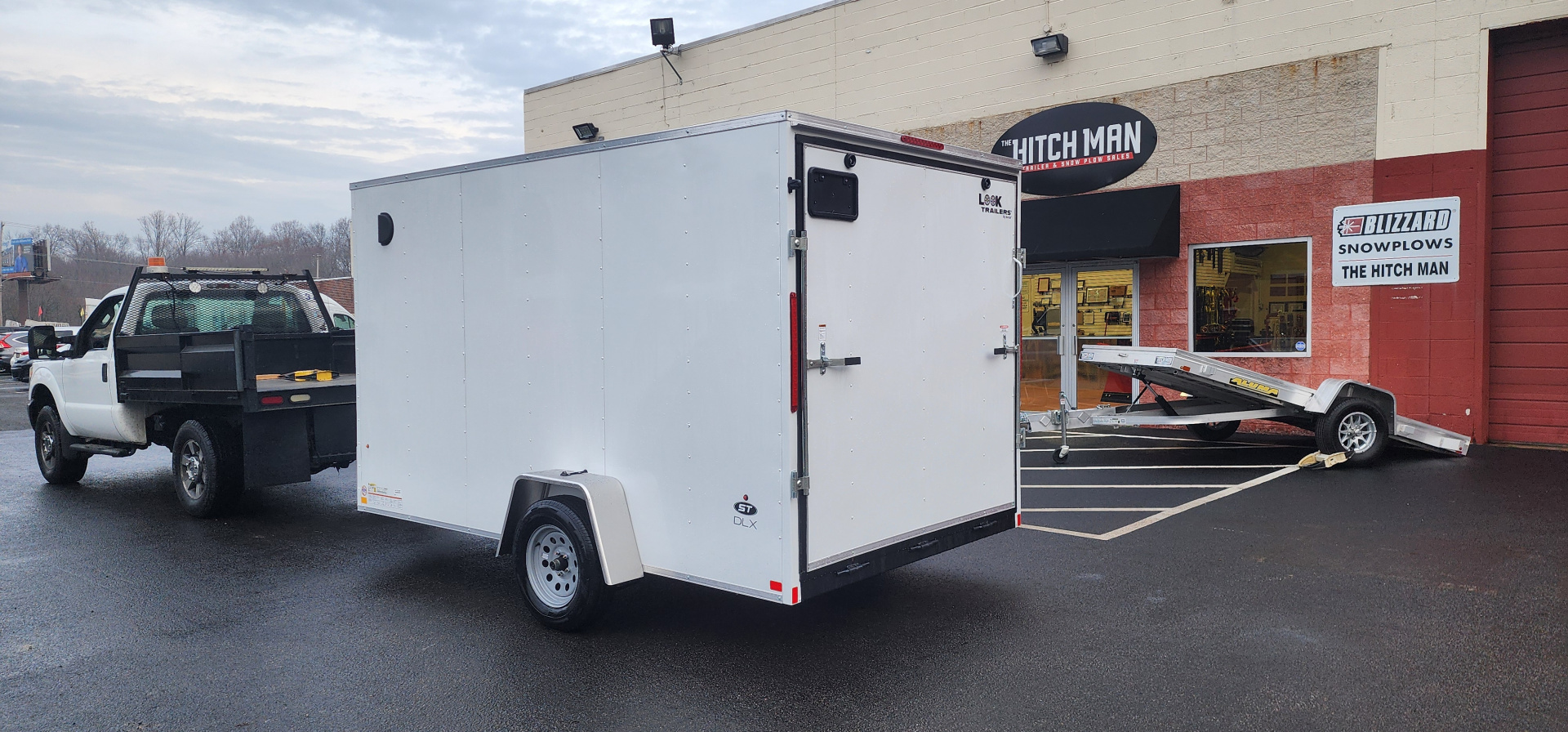 New 7 x 12 Look ST DLX Cargo **With Brakes** 3.5k