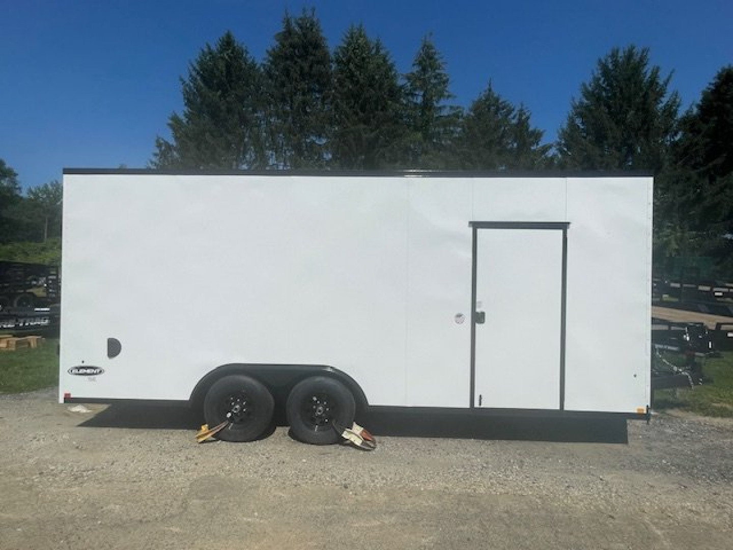 New 8.5 x 20 Look Element SE Car Hauler 10k / Enclosed Car Trailer