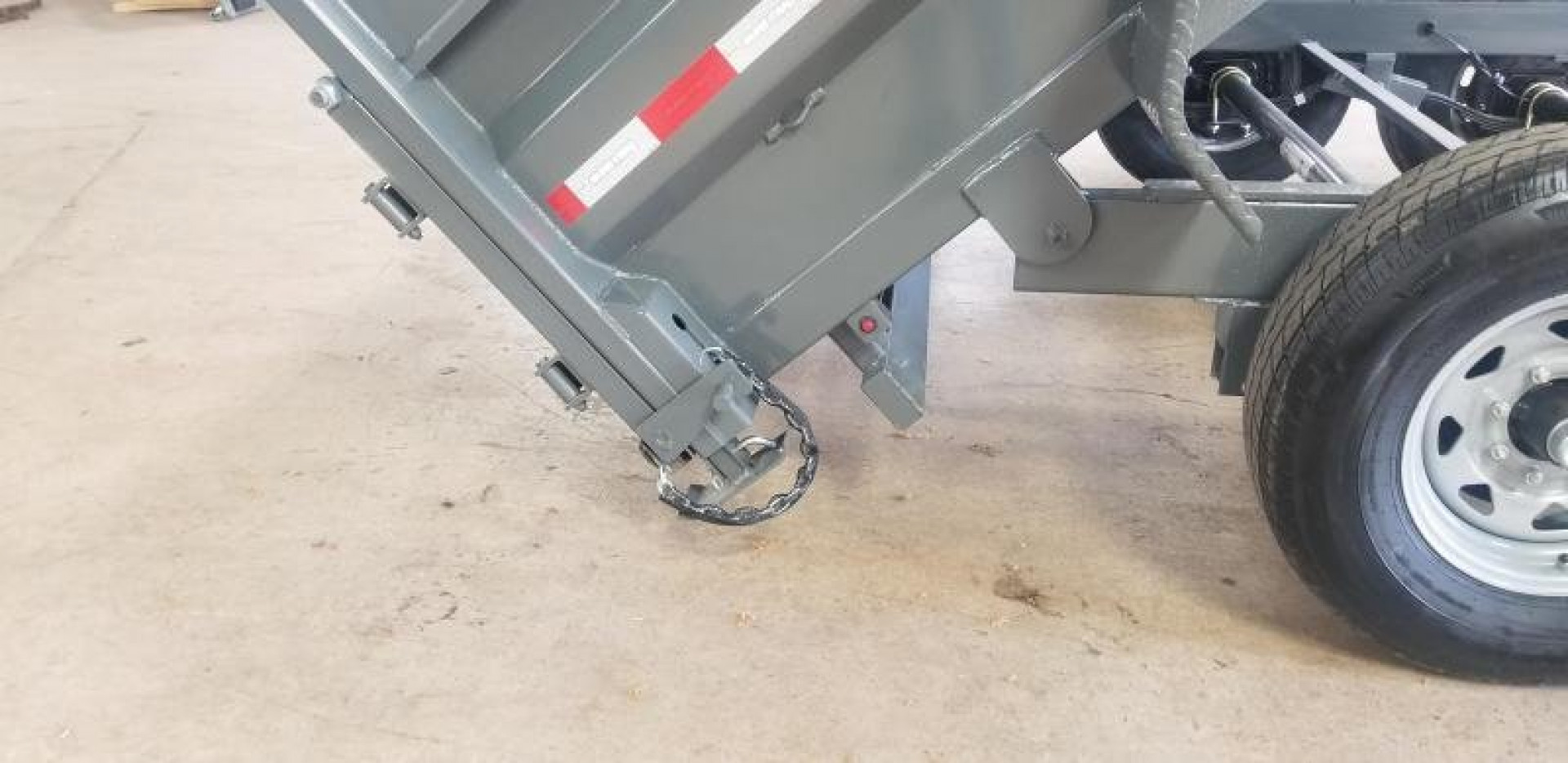New 7 x 14 Sure-Trac Low-Pro Telescopic Dump Trailer 14k**Gray w/Hydraulic Jack