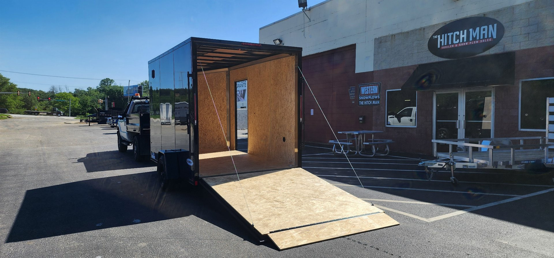 New 7x12 LOOK Element Se V-Nose Blackout Package 5k ****7'6" interior height