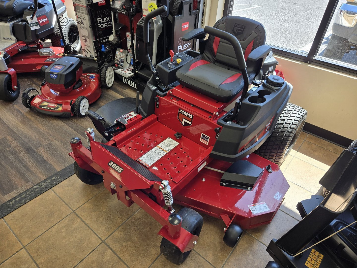 New Ferris 300S 52" Zero Turn Mower, 22 HP Kawasaki FS691V w/ Suspension