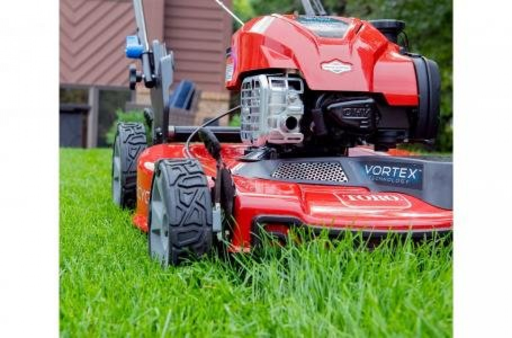 New Toro 22" Recycler Walk Power Mower, FWD w/ SMARTSTOW, High Wheel, 150cc Briggs & Stratton Engine