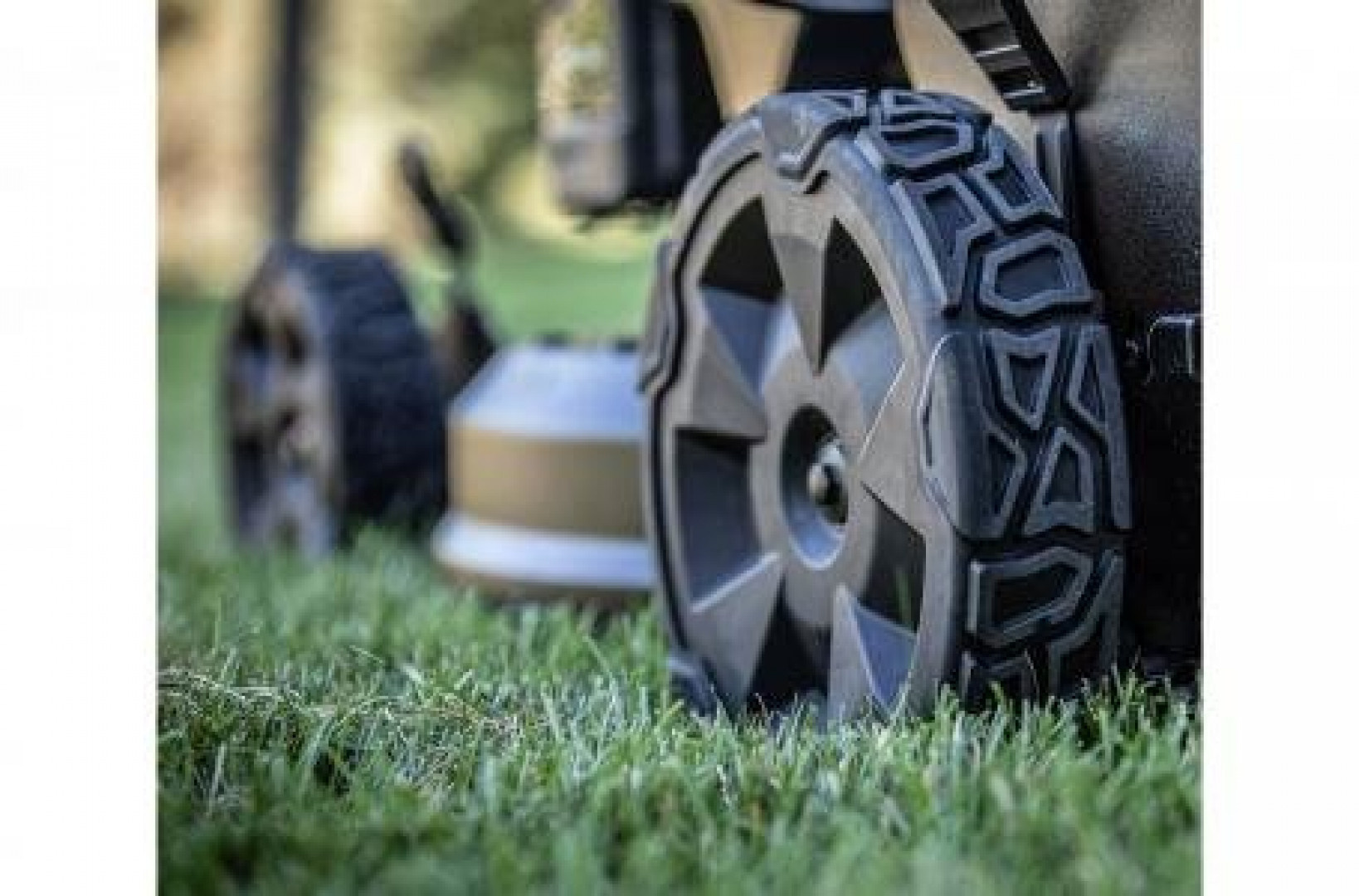 New Toro 21" Super Recycler Walk Power Mower **Alum Deck, 190cc Briggs & Stratton, Electric Start, RWD, Personal Pace, Smart Stow