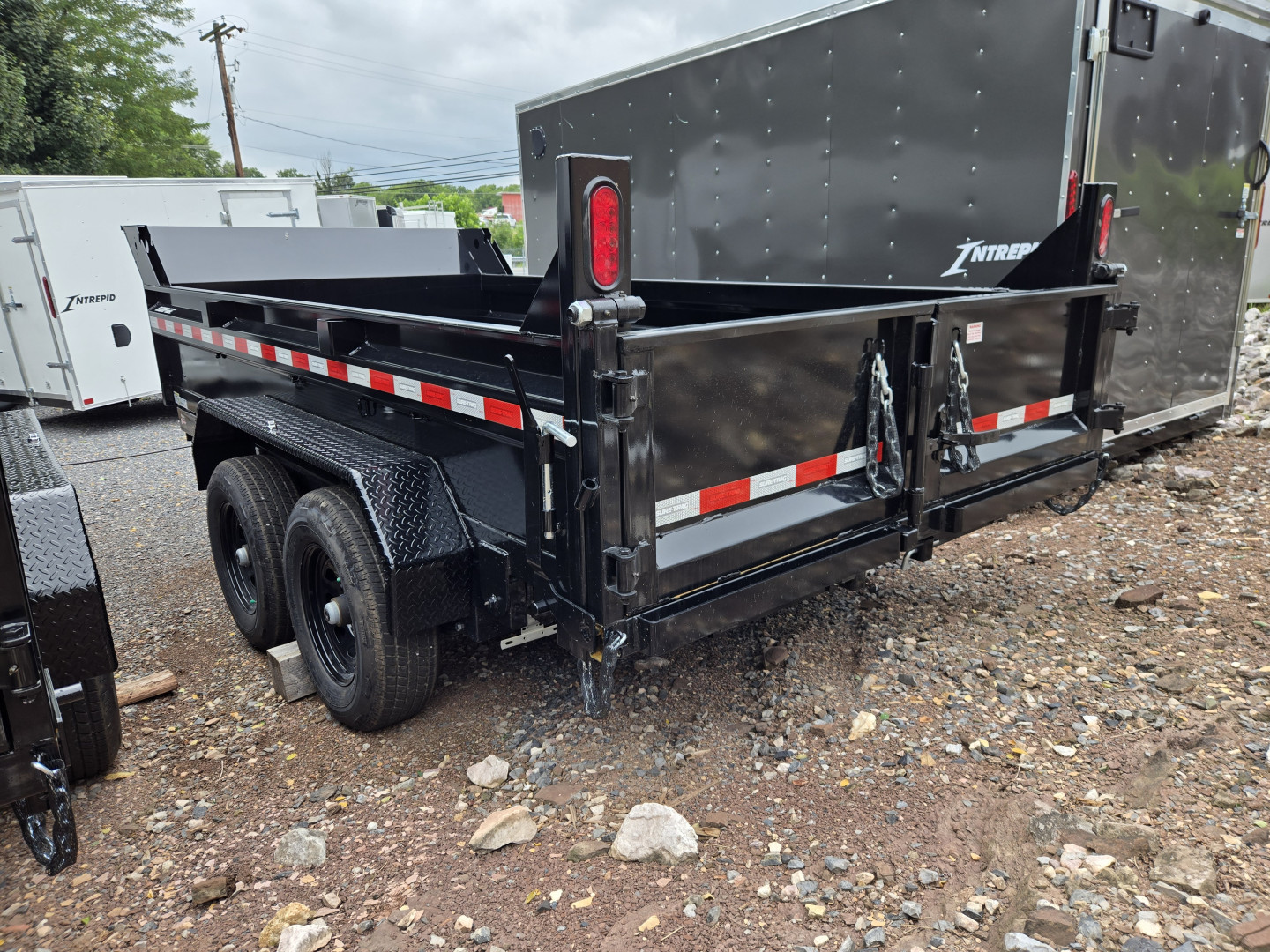 New 6 x 12 Sure Trac SD Low Profile Dump Trailer, 10k GVWR ***w/ Scissor Hoist Lift, Ramps Under Bed & Dual Acting Gate