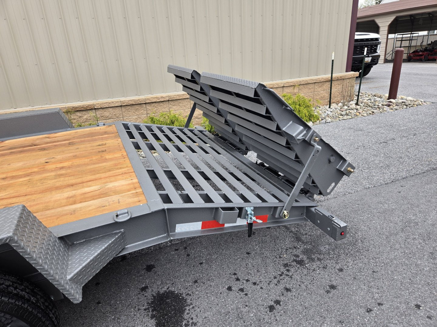 New 7 x 20 BWISE EF20-14-HD Equipment Trailer, 15.4K GVWR ***Hammertone Gray w/ I-Beam Frame, Full-Width Ramps, Winch Mount, 3' Self-Cleaning Dovetail
