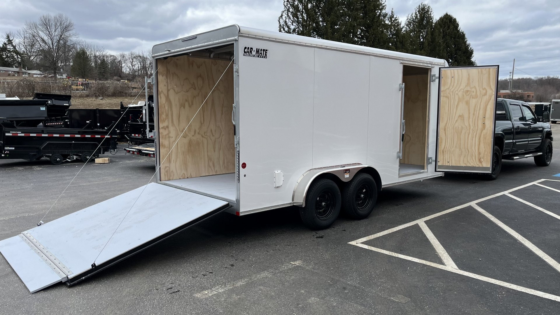 Enclosed Cargo Trailer photo 7