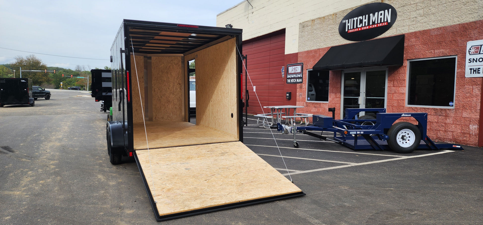 Enclosed Cargo Trailer photo 6