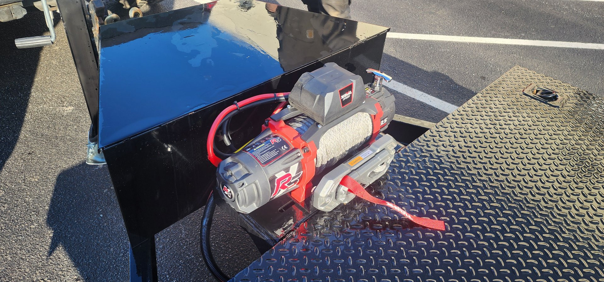 New 7 x 20 BWISE Hydraulic Tilt Equipment /Car Hauler Trailer 10k***WINCH INCLUDED