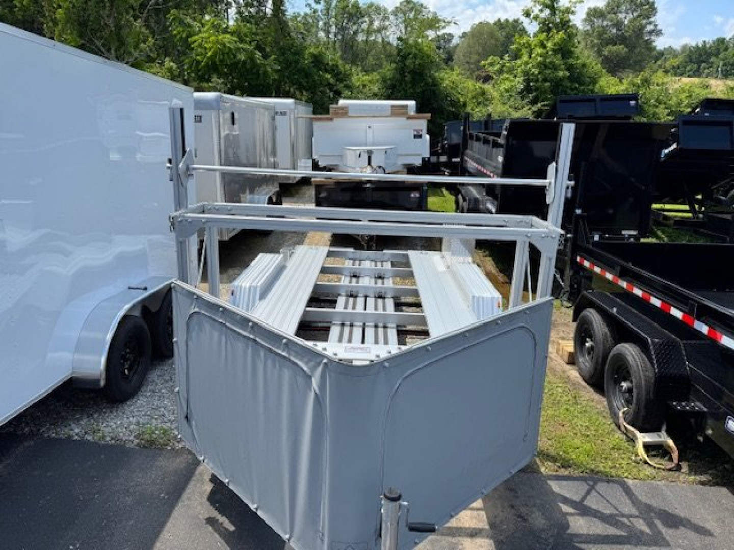 New 8'6" x 20' 11" CT-8055EB Trailex Car / Racing Trailer 7k