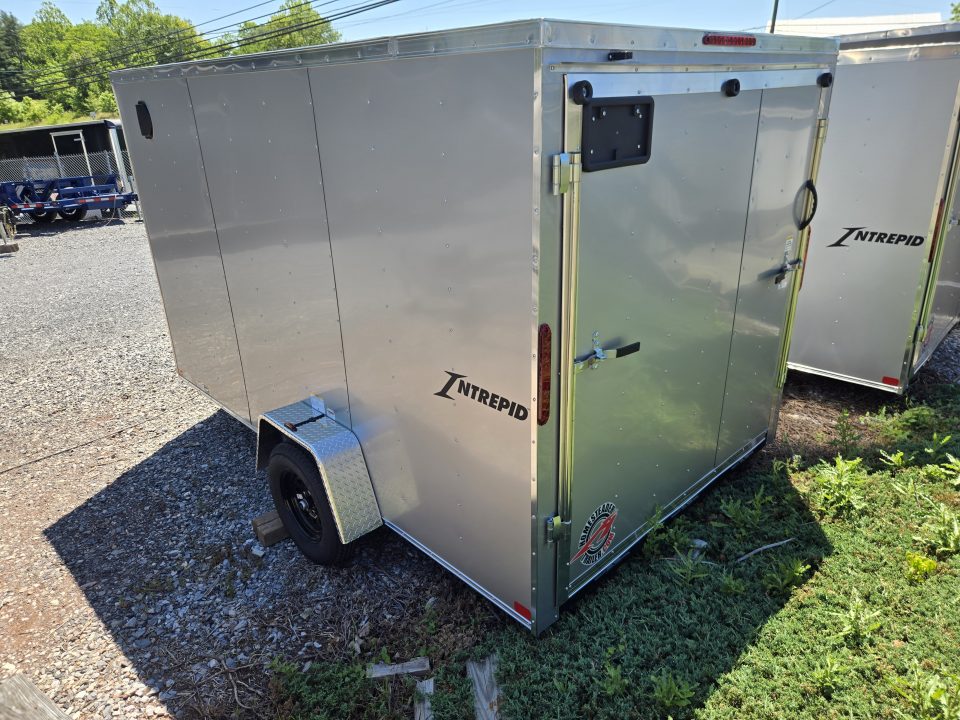 Enclosed Cargo Trailer photo 3